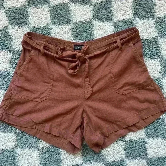 Sound/Style Burnt Orange Shorts - size L - Picture 1 of 3